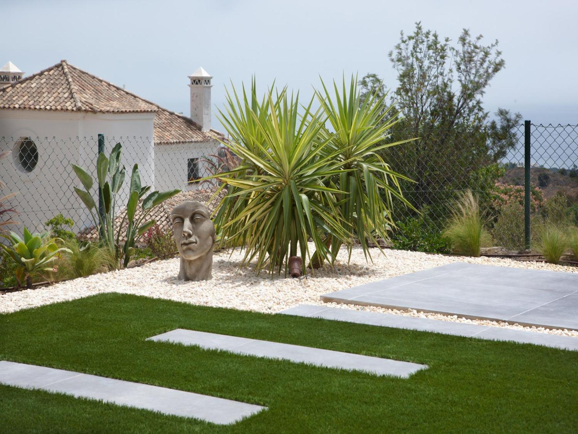 Amazing With Terrace Marbella