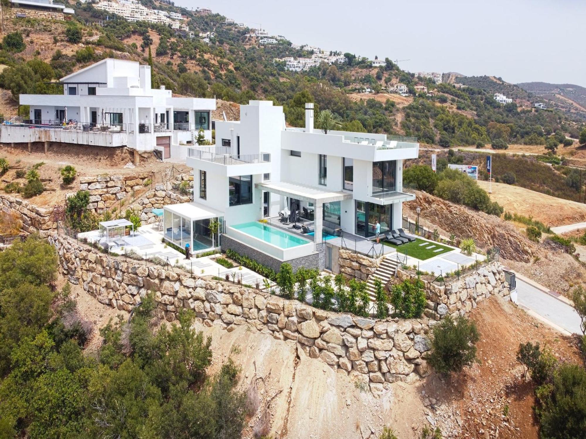 Amazing With Terrace * Marbella
