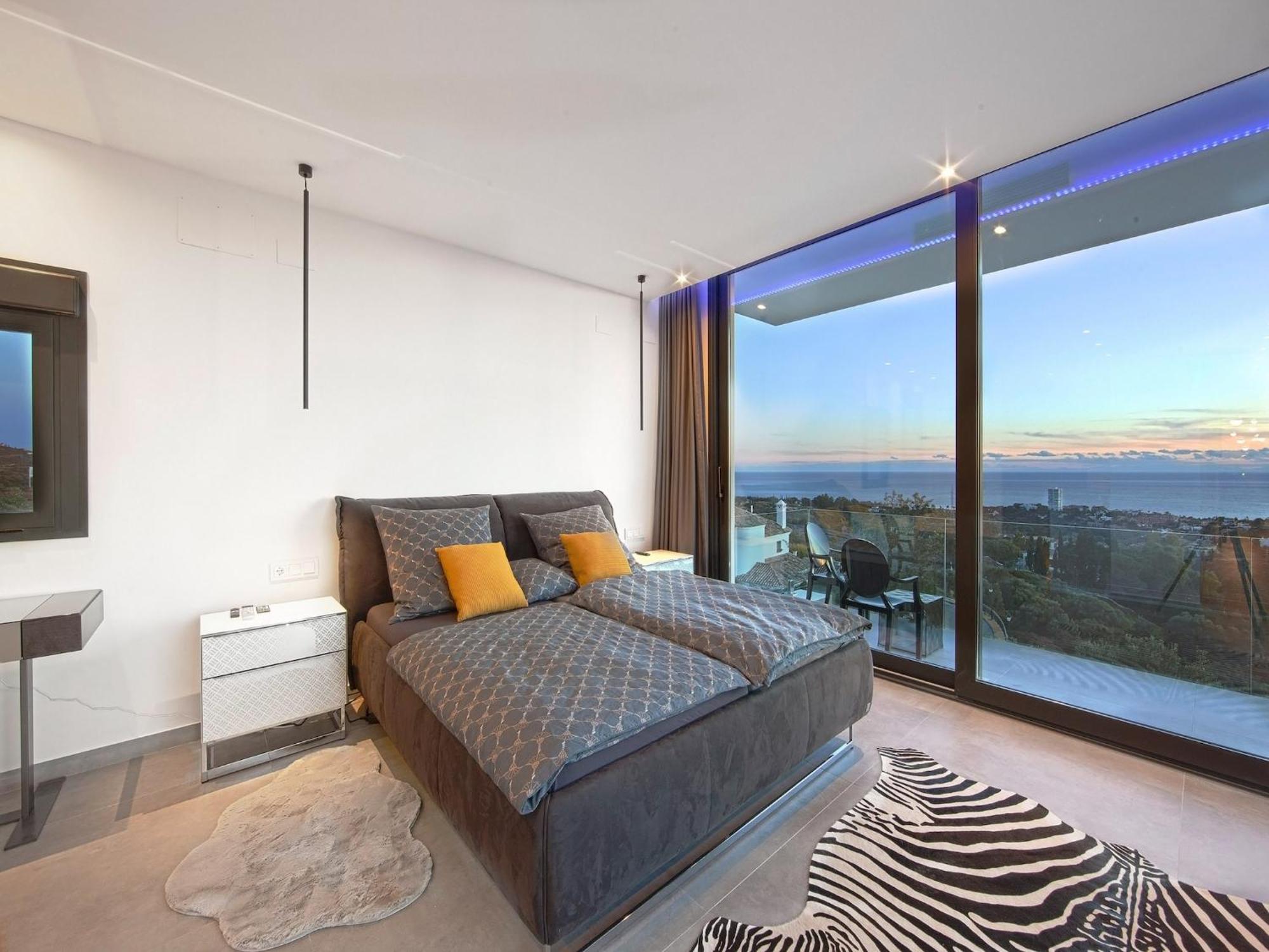 Amazing With Terrace Villa Marbella